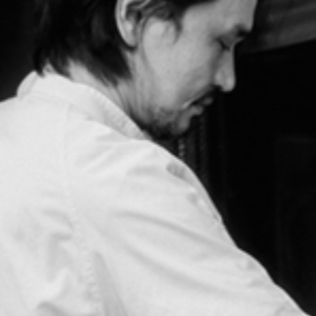 ABOUT THE CHEF image