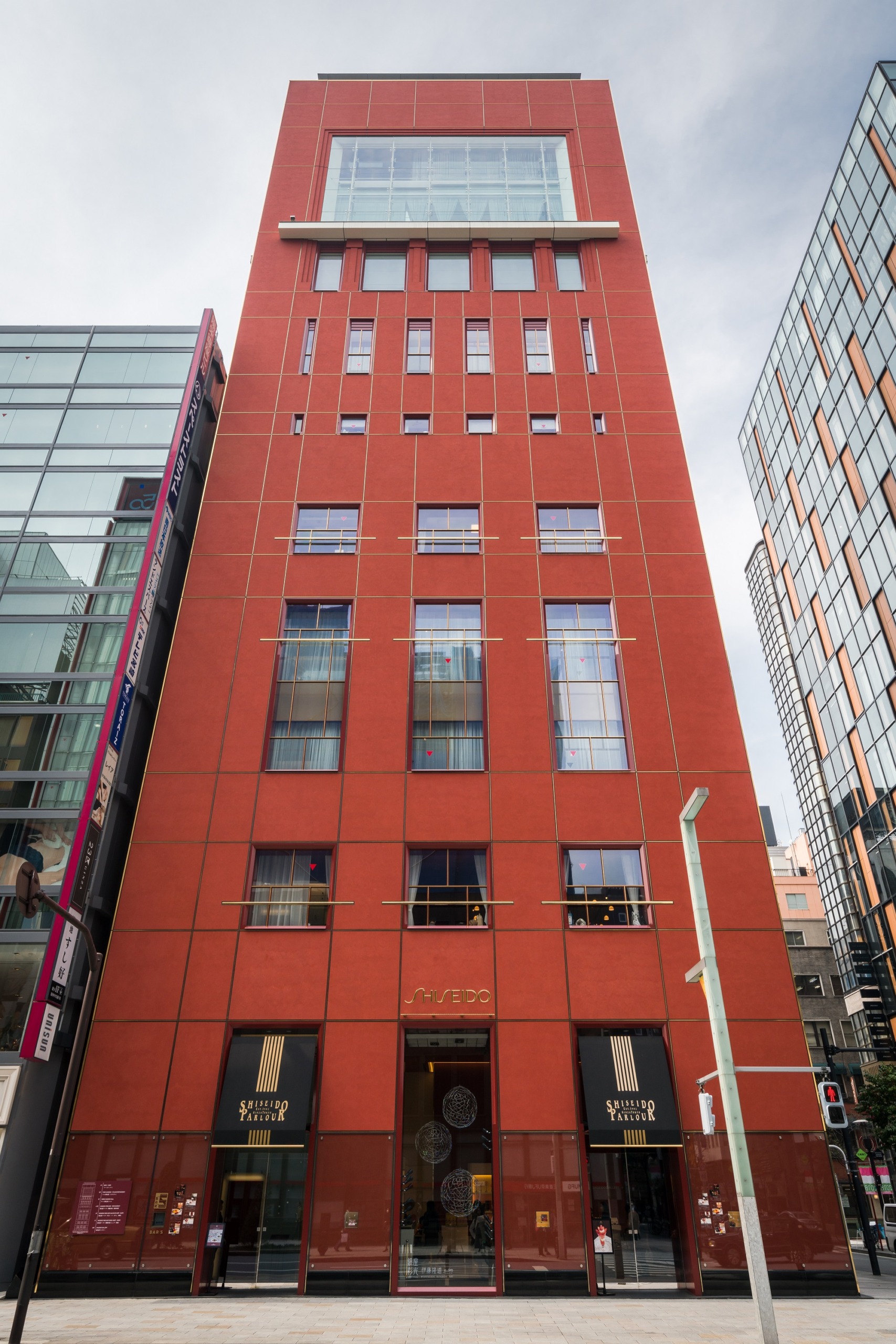 https://www.artweektokyo.com/wp-content/uploads/2025/08/7168d13985bf89fe81580b3f0e16a28f-scaled.jpg