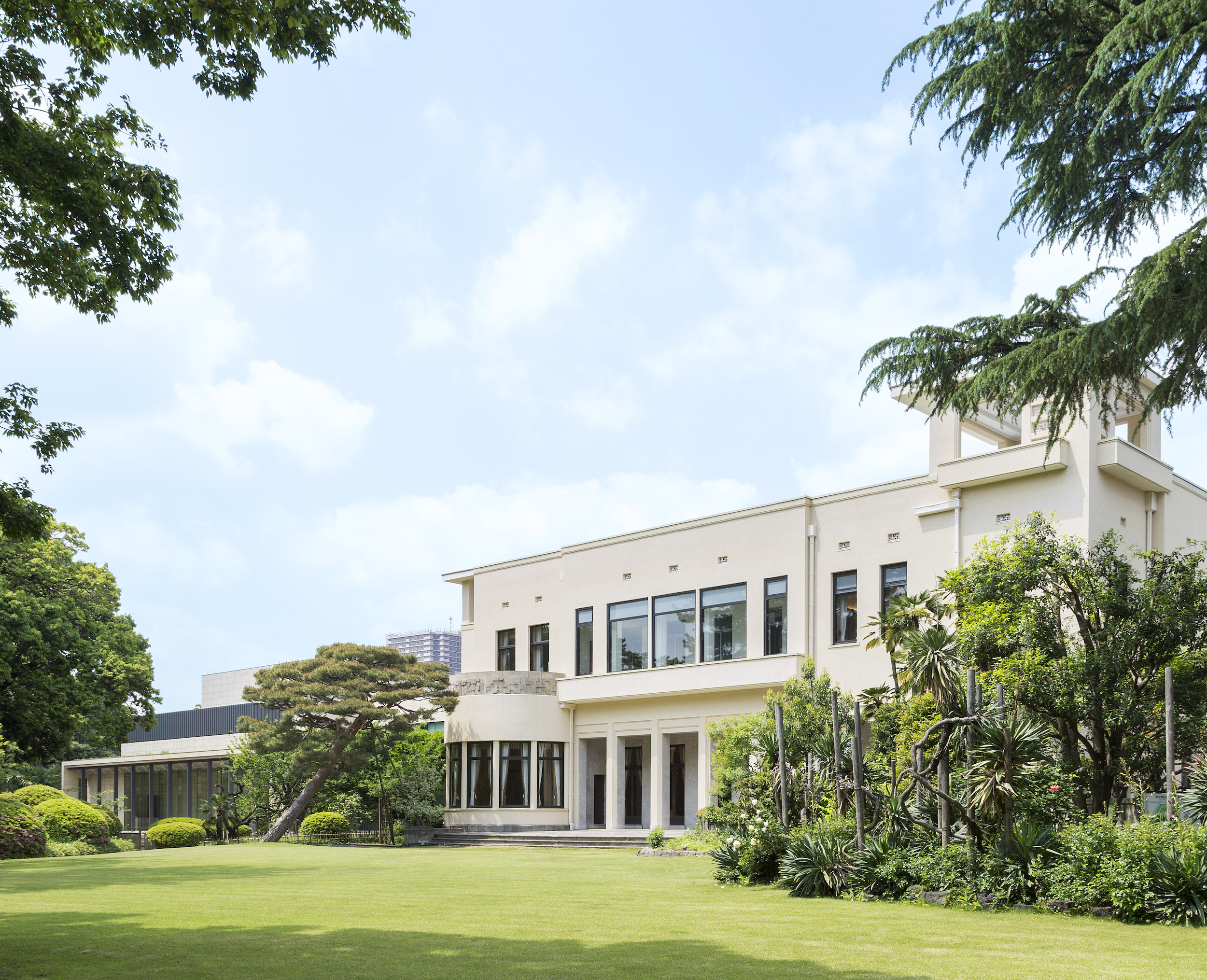 https://www.artweektokyo.com/wp-content/uploads/2025/08/82bf37145577bba9ce16d99cdaf39de9.jpg