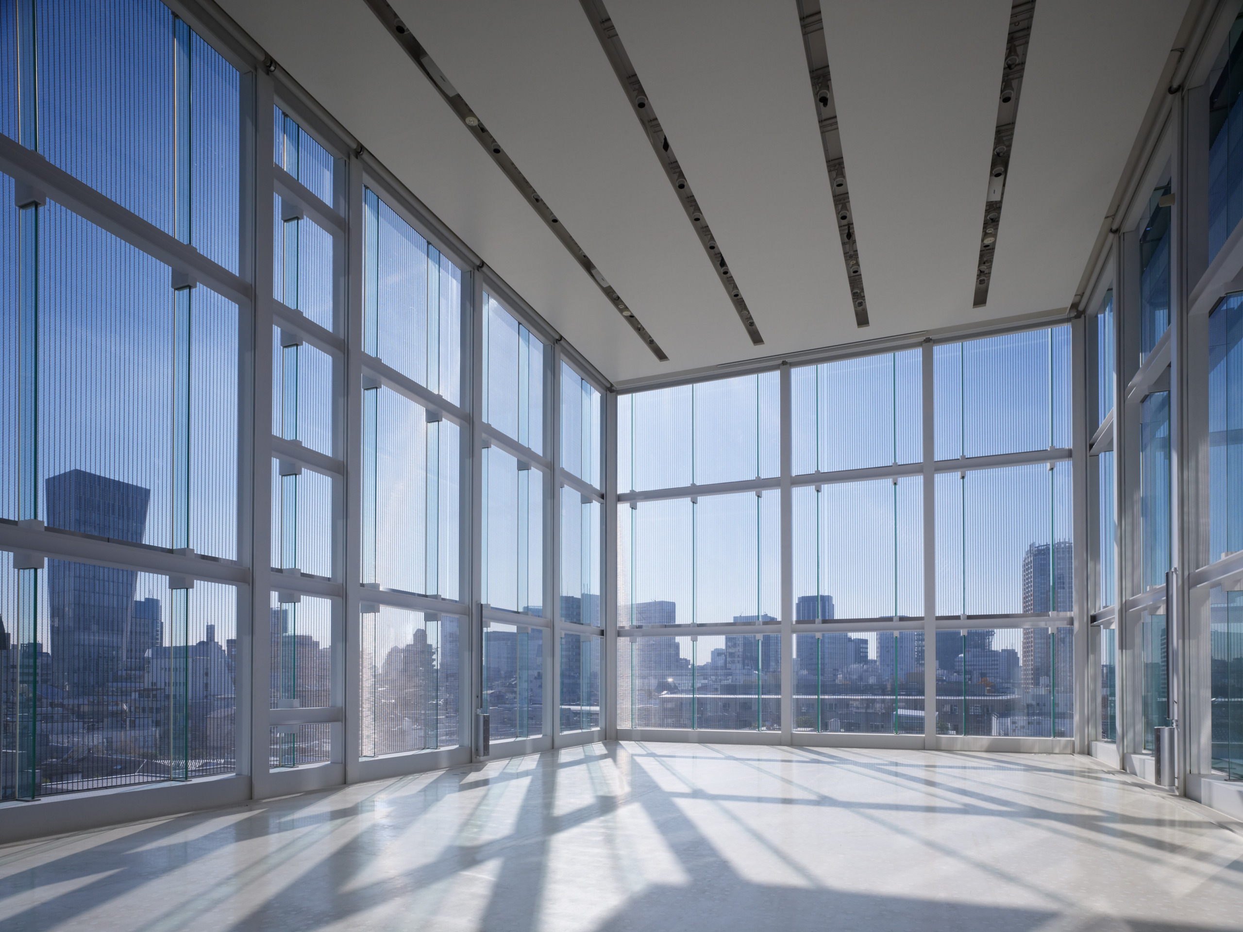 https://www.artweektokyo.com/wp-content/uploads/2025/08/Espace-Louis-Vuitton-Tokyo_high-scaled.jpg