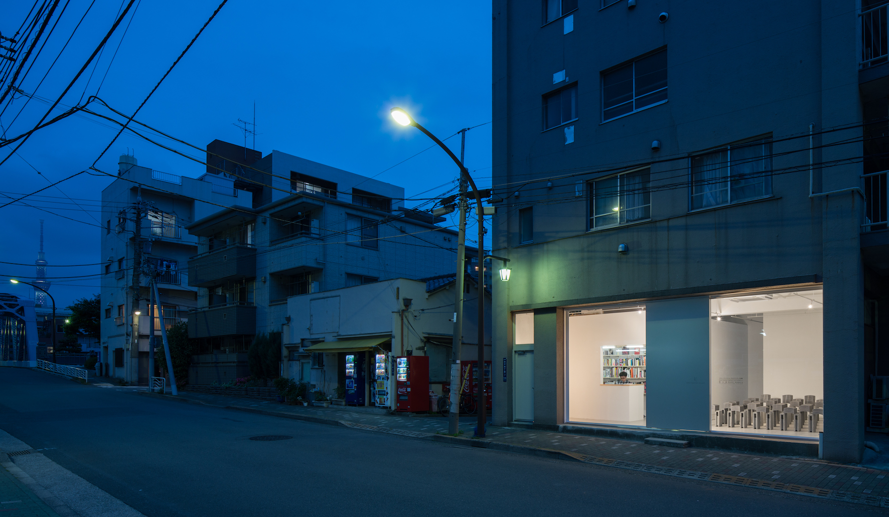 https://www.artweektokyo.com/wp-content/uploads/2025/08/ex_2_photo-OMOTE-Nobutada-Jun-Orikasa.jpg