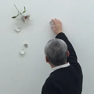 須田悦弘の画像