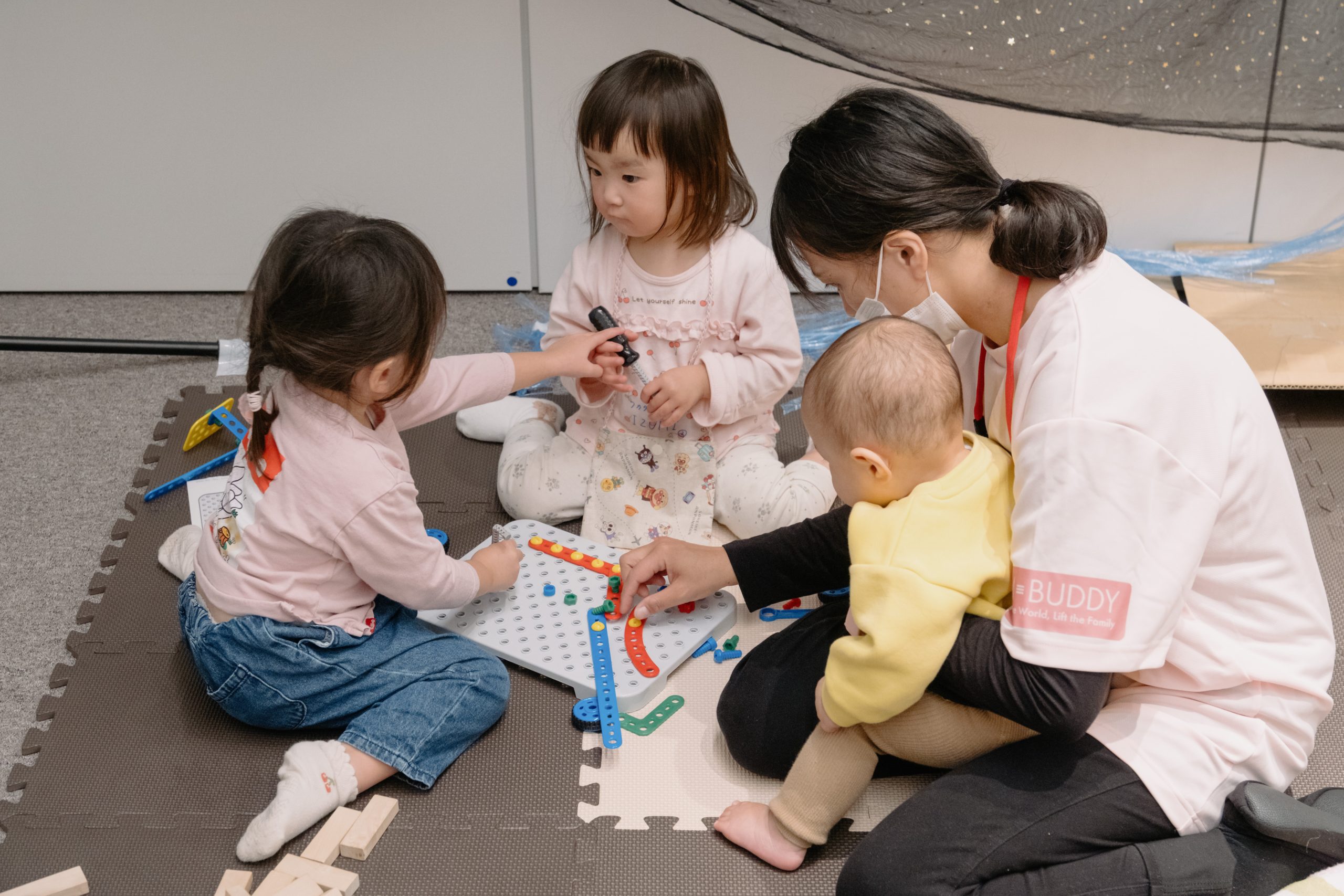 アート教育付き託児サービス