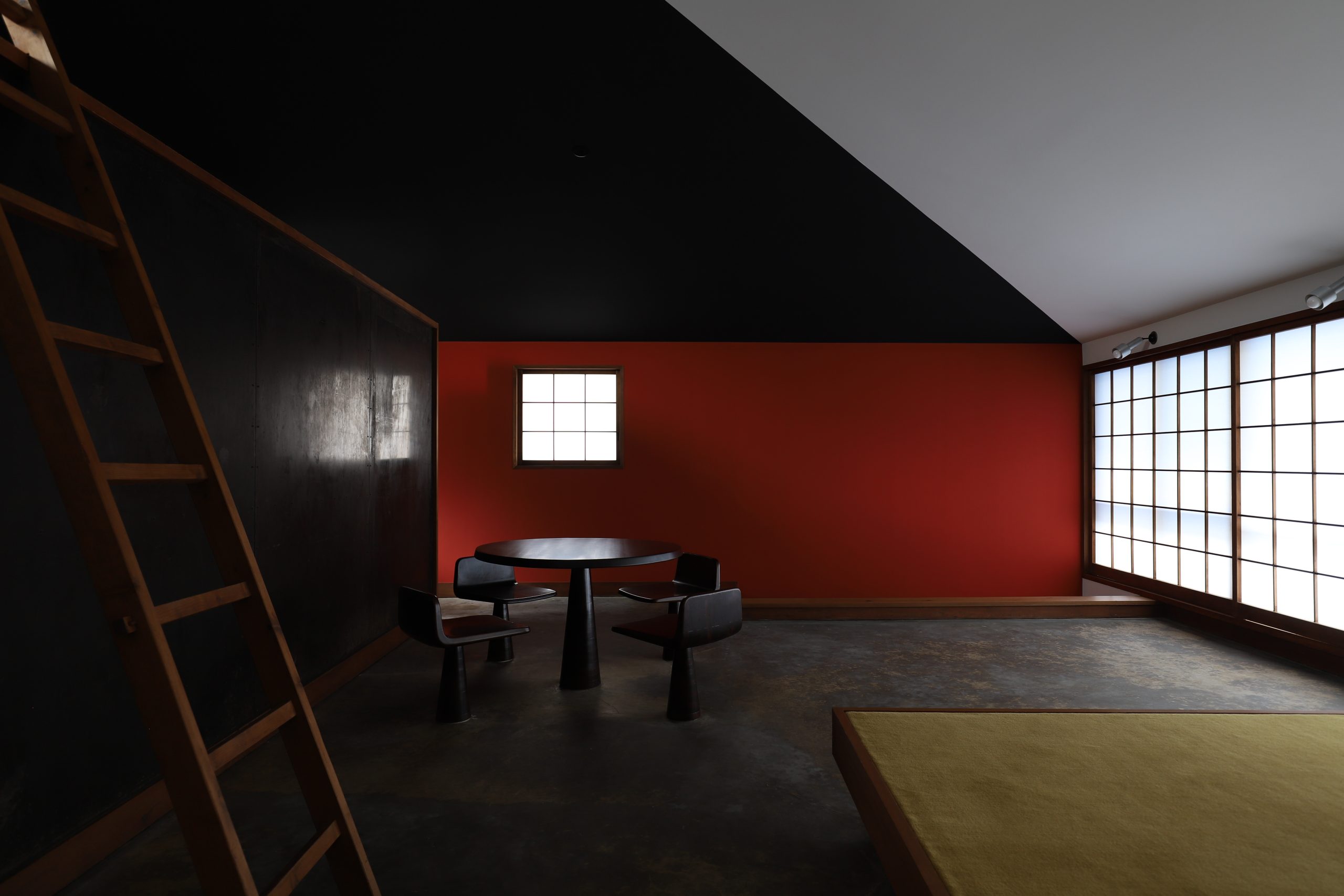 TOKYO HOUSE TOUR